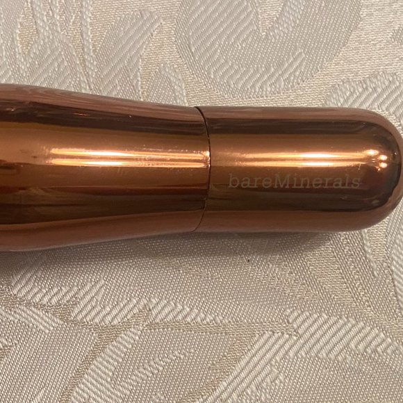 Bare Minerals Face & Body Brush - Picture 2 of 3